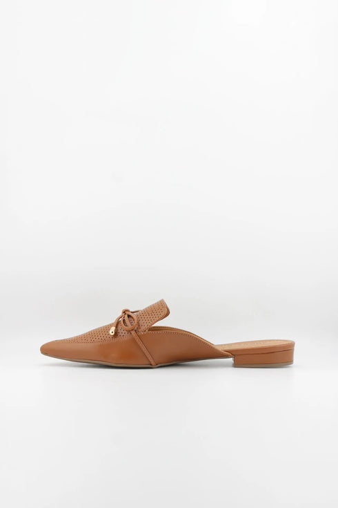 Jorge Bischoff Perforated Pointed-Toe Slip-On Loafer